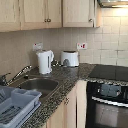 Апартаменты Poolside 2 Bedroom Apt, Riviera, Universal Area