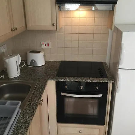 Appartement Poolside 2 Bedroom Apt, Riviera, Universal Area Paphos
